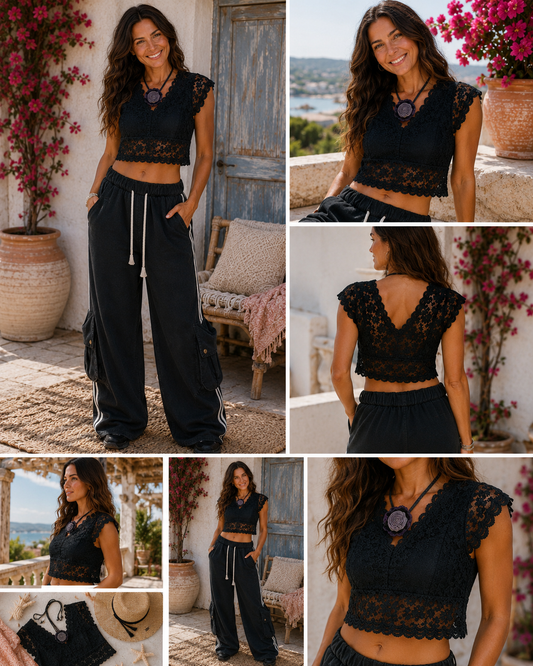 The Blush Breeze Black Lace Top 🖤 🐚