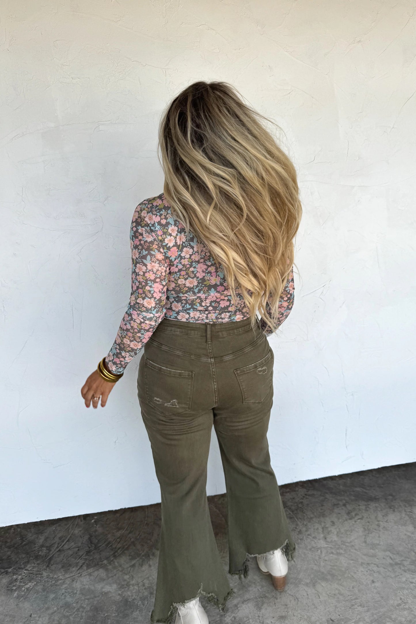 BOOTS & BLOOMS COLLECTION MESH TOPS