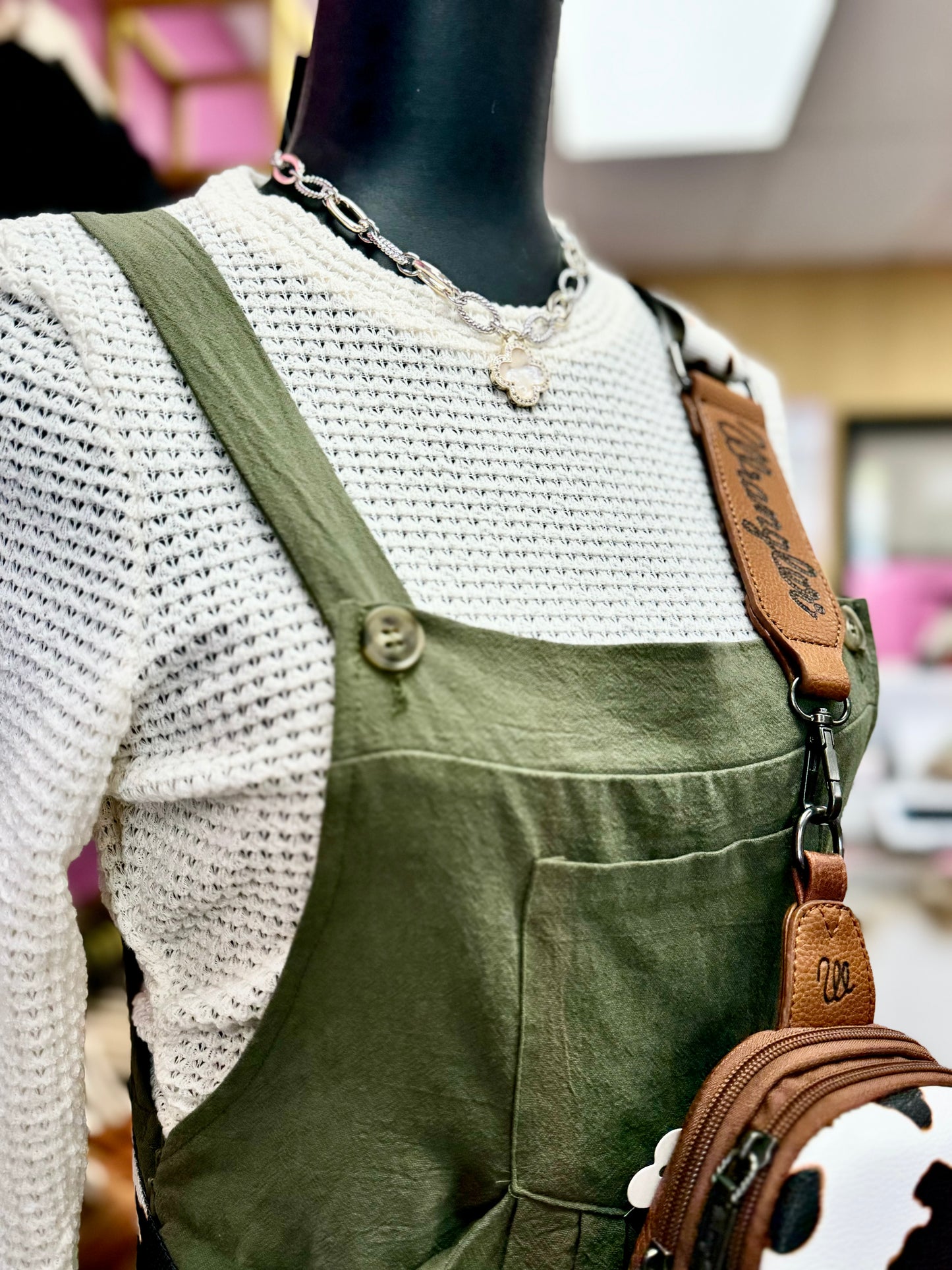 SOLID GREEN OVERALLS