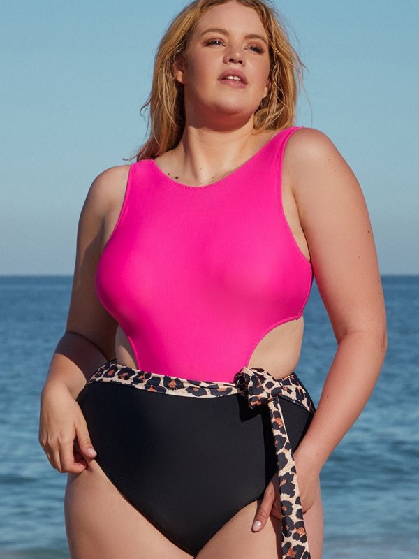 PLUS SIZE Rosey Leopard Side Cutout One-piece Swimsuit