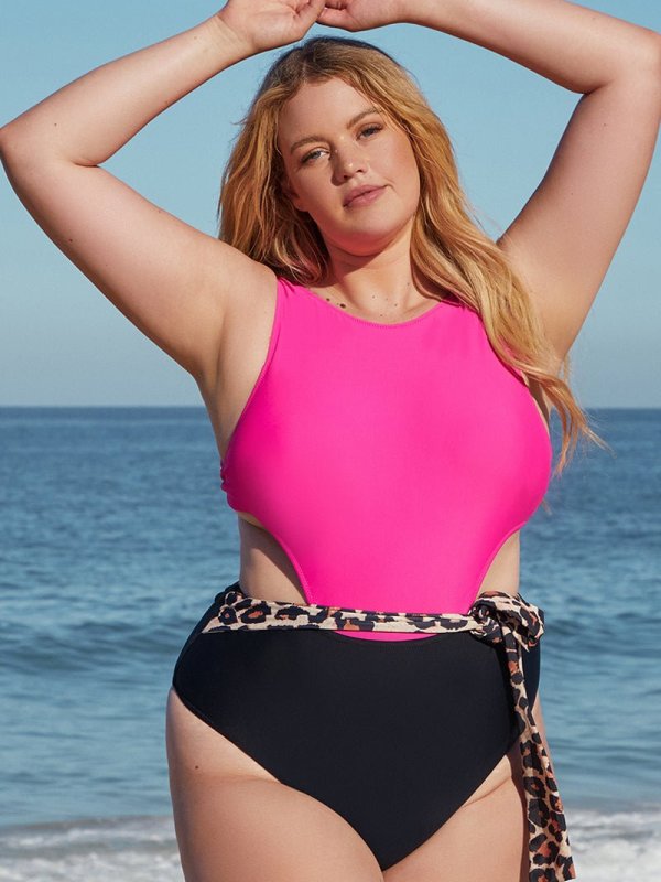 PLUS SIZE Rosey Leopard Side Cutout One-piece Swimsuit