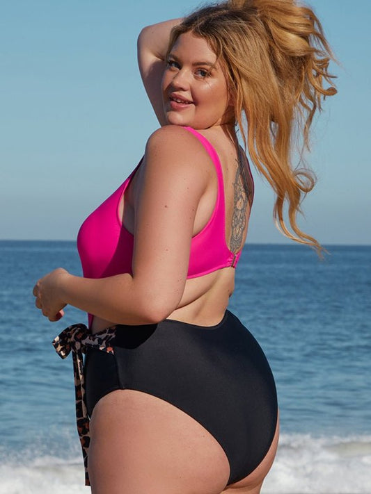 PLUS SIZE Rosey Leopard Side Cutout One-piece Swimsuit