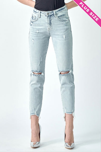 RISEN PLUS SIZE HIGH RISE BOYFRIEND JEANS