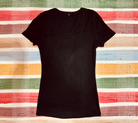 Leslea Ribbed Basics-Tee