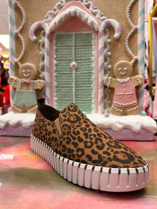 Sandra Leopard Slips