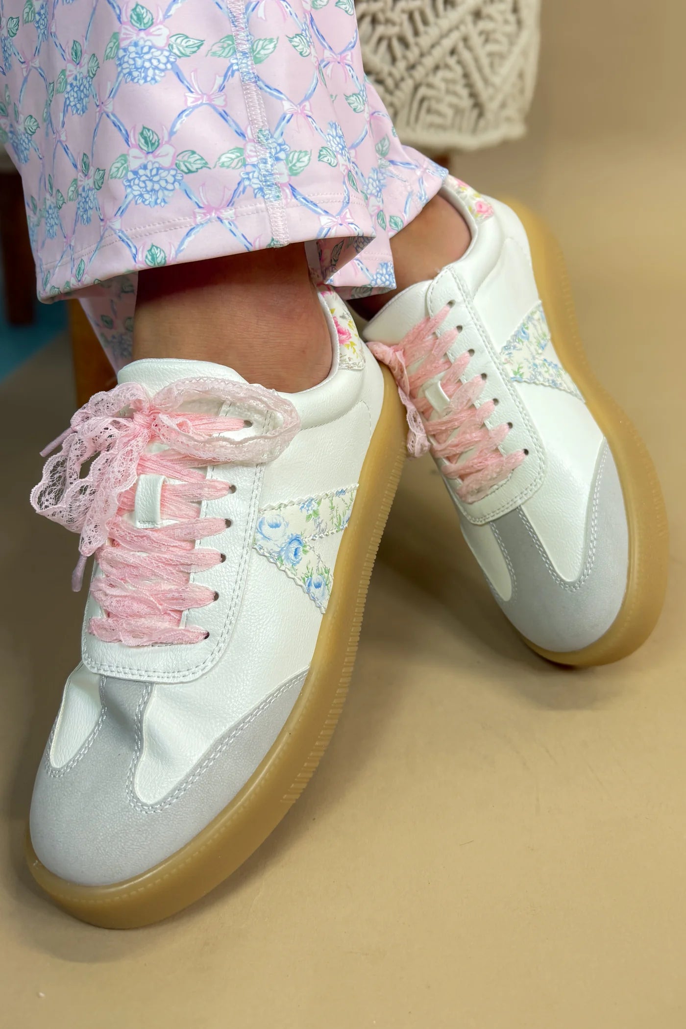 Axel Coquette Sneaker